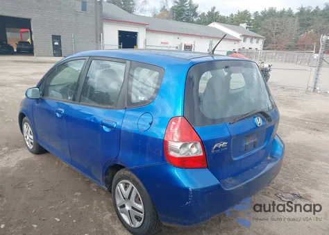 2008 Honda Fit z USA, uszkodzony, nr VIN JHMGD37428S065105
